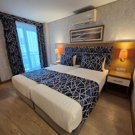 Hotel Trend Old City 4*