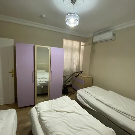 Eda's Apartment *