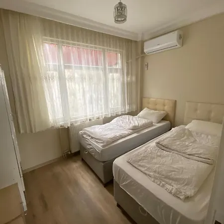 Eda's Apartment