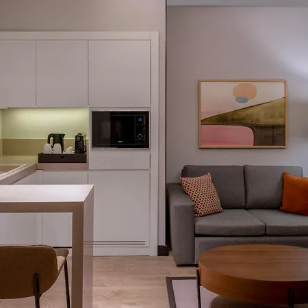 Altunizade Istanbul, Curio Collection By Hilton Otel İstanbul