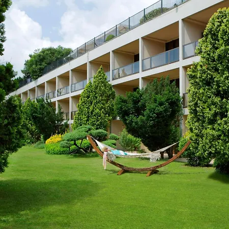 Hilton Bosphorus 5*