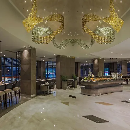 伊斯坦布尔克孜亚塔吉希尔顿酒店 酒店 5*