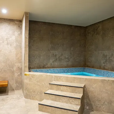 The Superior Living Kagithane Aparthotel *