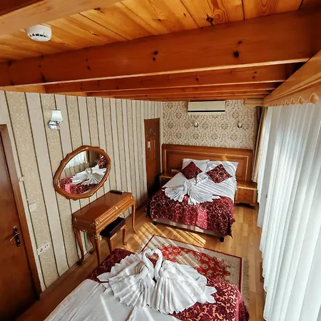 Sirkeci Emek Hotel 2*