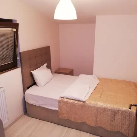 Noche Aparthotel *