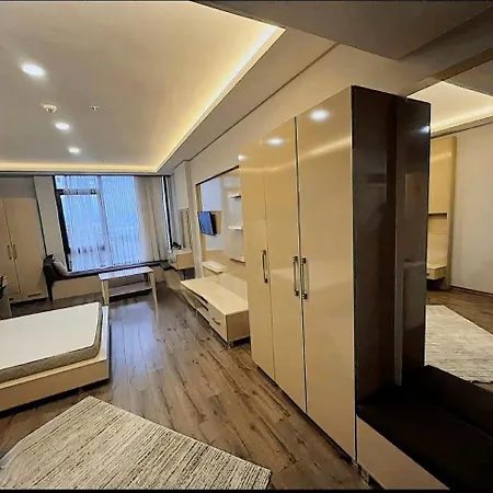 6 Istanbul