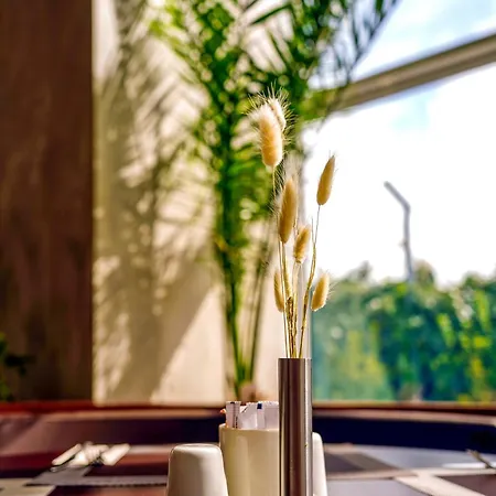 Hotel Ramada Encore Bayrampasa 4*