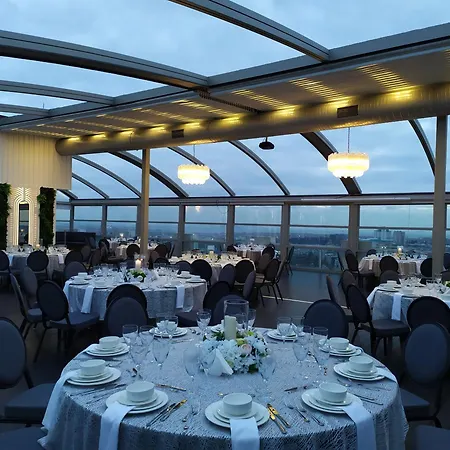 Ramada Encore Bayrampasa 4*