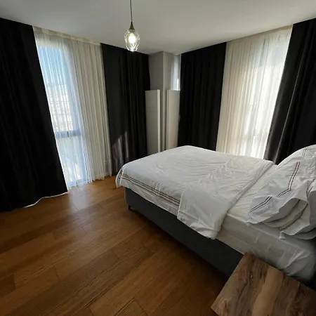 Apartment Divan - Guenesli Near Atakoey Metro Station