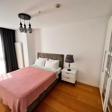 Apartment Divan - Guenesli Near Atakoey Metro Station *