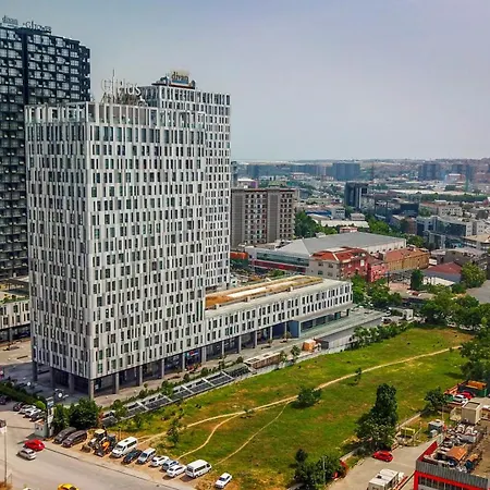 Apartment Divan - Guenesli Near Atakoey Metro Station