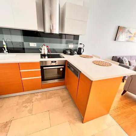 Divan - Guenesli Near Atakoey Metro Station Apartment Istanbul