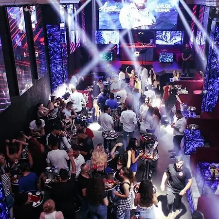 Taksim Fidan Deluxe