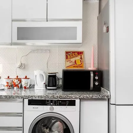 Practical And Cozy Flat Near Taksim Istikal * Istanbul