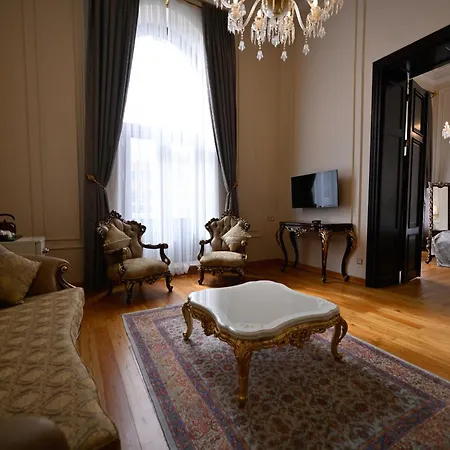 Ring Stone Old - Special Class Hotel *