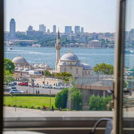 The Palm Bosphorus Otel *