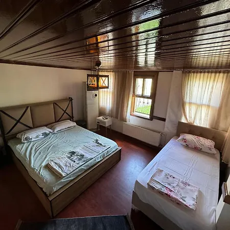 Koesk Aparthotel *