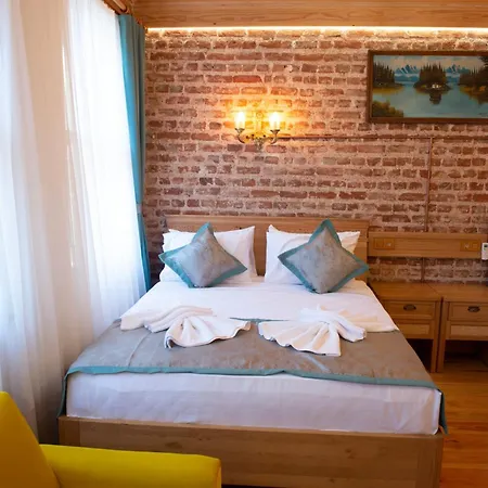 Hotel Eagle's Nest Boutique *
