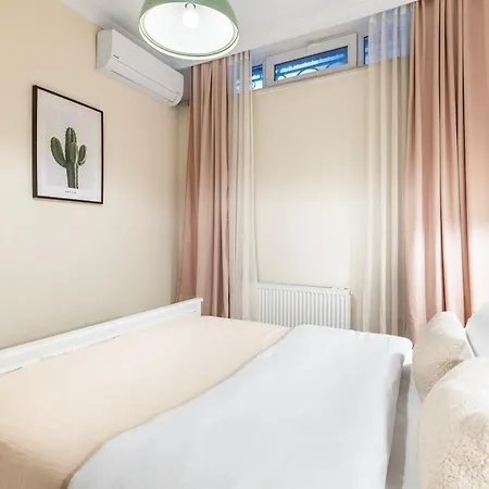Beyond The Bosphorus #5 Apartment *