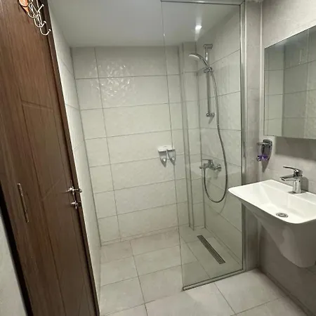 Apartment Modern 2bedroom In Sisli