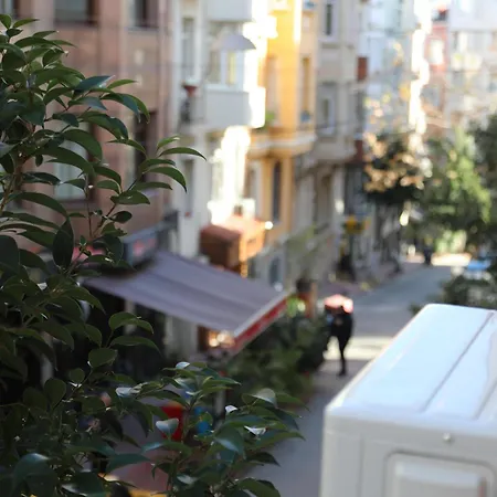 Apartment Agion Living Taksim Cihangir