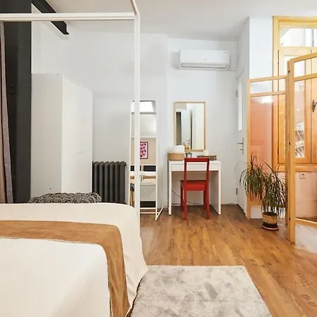 Stylish 2br Galata-taksim Area Near Metro Daire İstanbul