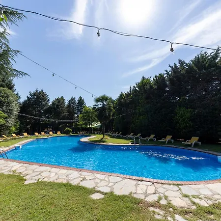 Elite World Village Polonezkoey 4* Istanbul