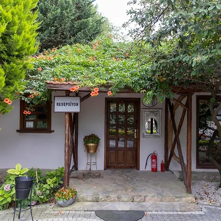 Elite World Village Polonezkoey 4* Istanbul