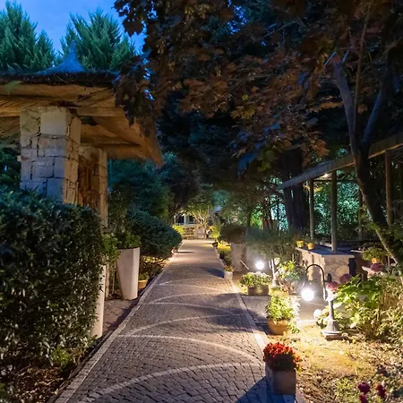 Elite World Village Polonezkoey 4* Istanbul