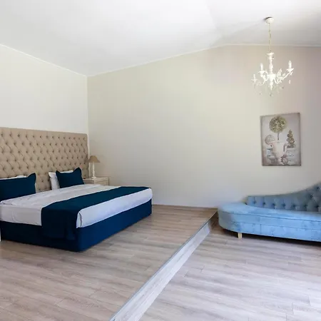 Elite World Village Polonezkoey 4* Istanbul
