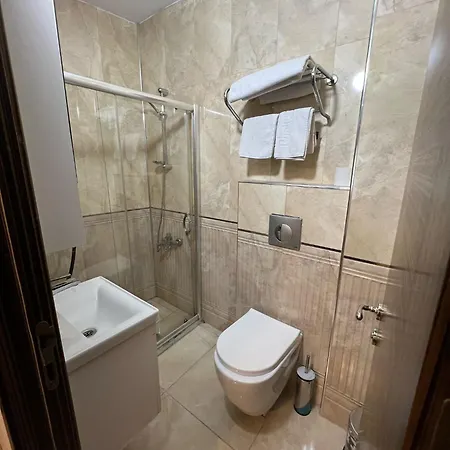 Ξενοδοχείο Elite Marmara Gungoren 3*