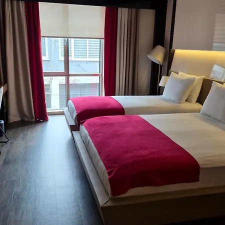 Hotel Favori Nisantasi 3*