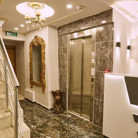 Sabina Near Grand Bazaar, Center Отель 3*