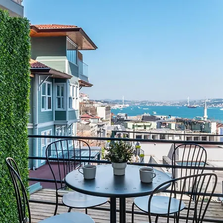 Apartment Beyond The Bosphorus #5 *