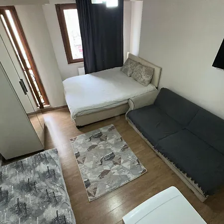 Center Two Aparthotel *