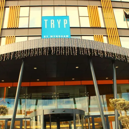 Tryp By Wyndham Dolapdere * Istanbul