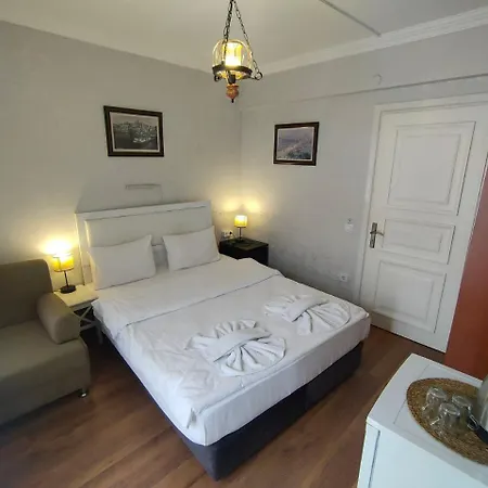 Hotel Antique And Istanbul