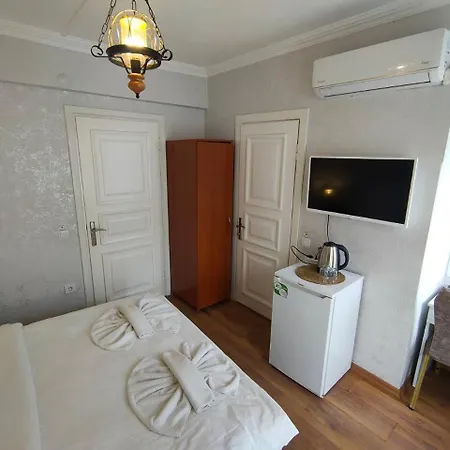Hotel Antique And Istanbul
