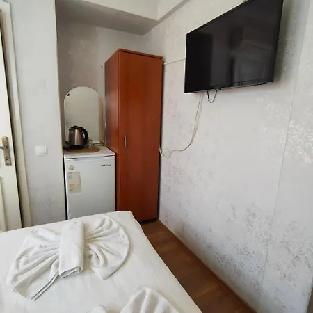 Antique And Hotel *