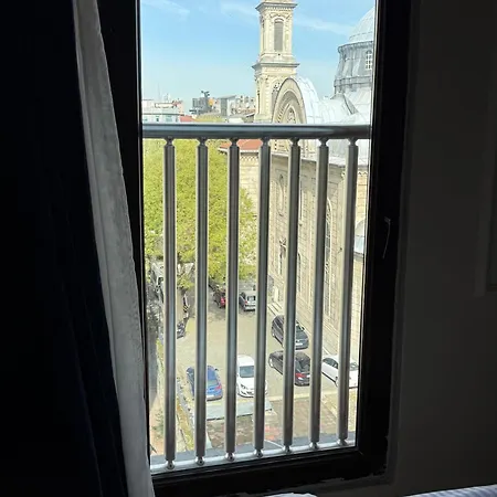 Ravello Taksim Provincia di Istanbul