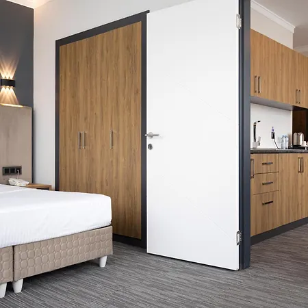 Home Plus Hotel Hotel 3*