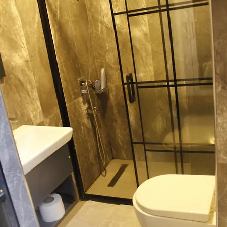 Ada Life Hotel