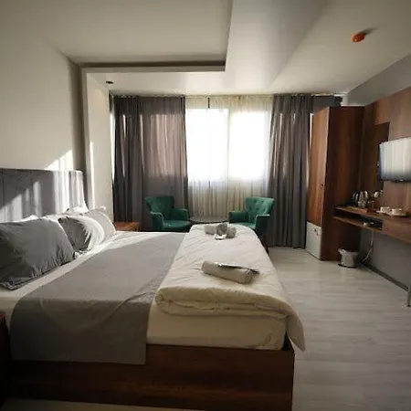 Hotel Ci 3*