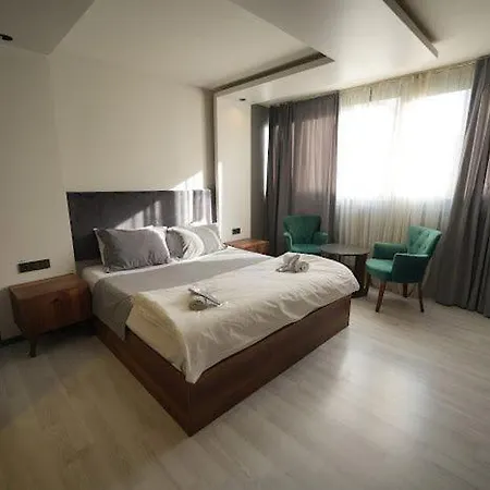 Ci 3* Estambul
