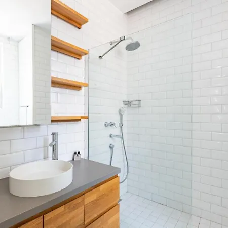 Apartamento Bright Cool 2bed 2 Bath Airy #353