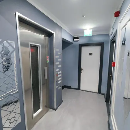 Hotel Grand Bona Sera 2*