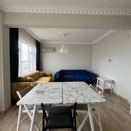 Apartament Sari *