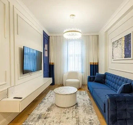Apartment Taksim 360