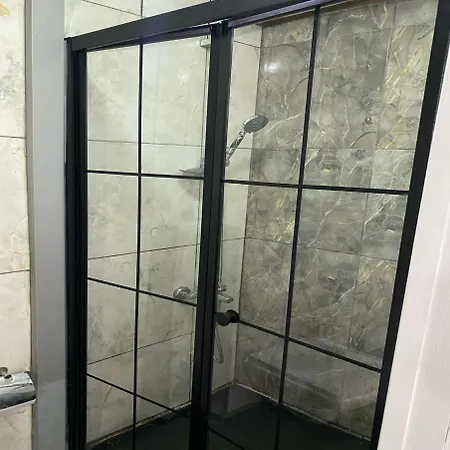 أجنحة يونيك الفندقية 3*