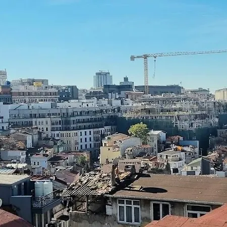 Aparthotel Taksim Larissa